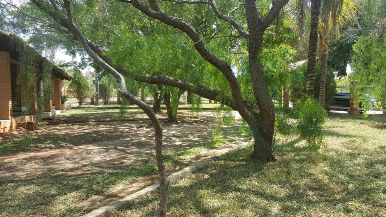 Chácara Charbella Villa Tres Ranchos Ngoại thất bức ảnh